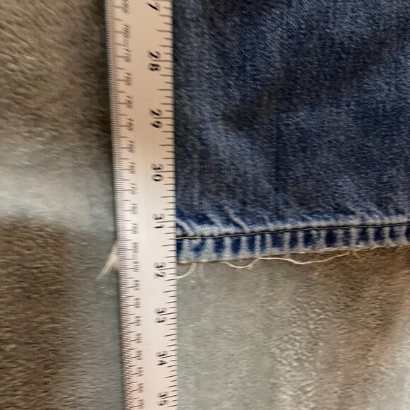 Carhartt Men High Rise Relaxed Loose Fit Destroyed Thrashed Denim Jean 42x32 - Picture 10 of 16